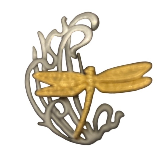 Pewter & Gold-tone Vintage Dragonfly Pin Brooch - Picture 6 of 6